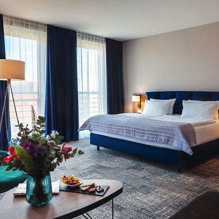 Holiday Inn Berlin City Center East Prenzlauer Berg By Ihg Exterior foto