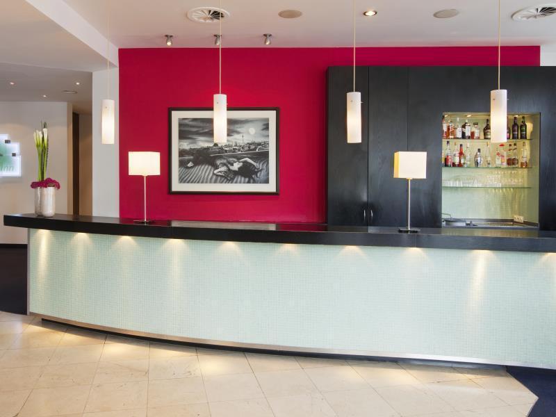 Holiday Inn Berlin City Center East Prenzlauer Berg By Ihg Exterior foto