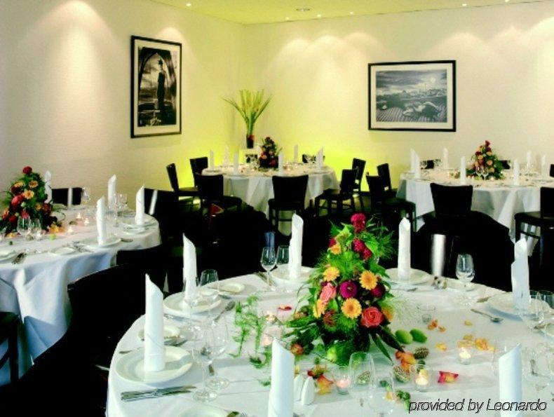 Holiday Inn Berlin City Center East Prenzlauer Berg By Ihg Exterior foto