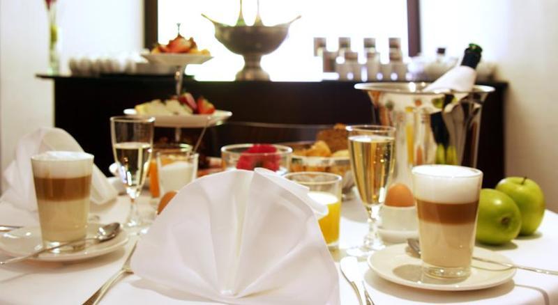 Holiday Inn Berlin City Center East Prenzlauer Berg By Ihg Exterior foto