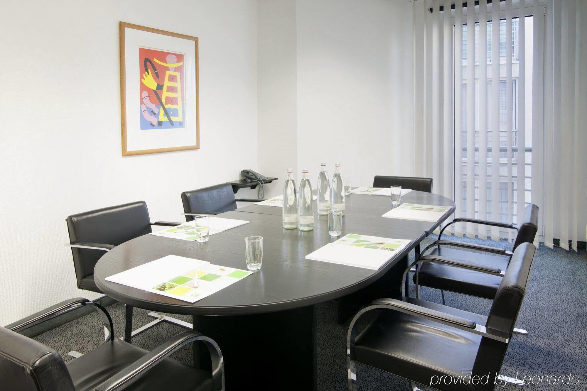 Holiday Inn Berlin City Center East Prenzlauer Berg By Ihg Facilidades foto