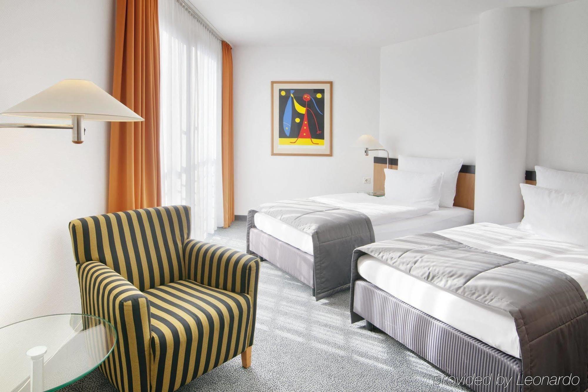 Holiday Inn Berlin City Center East Prenzlauer Berg By Ihg Habitación foto