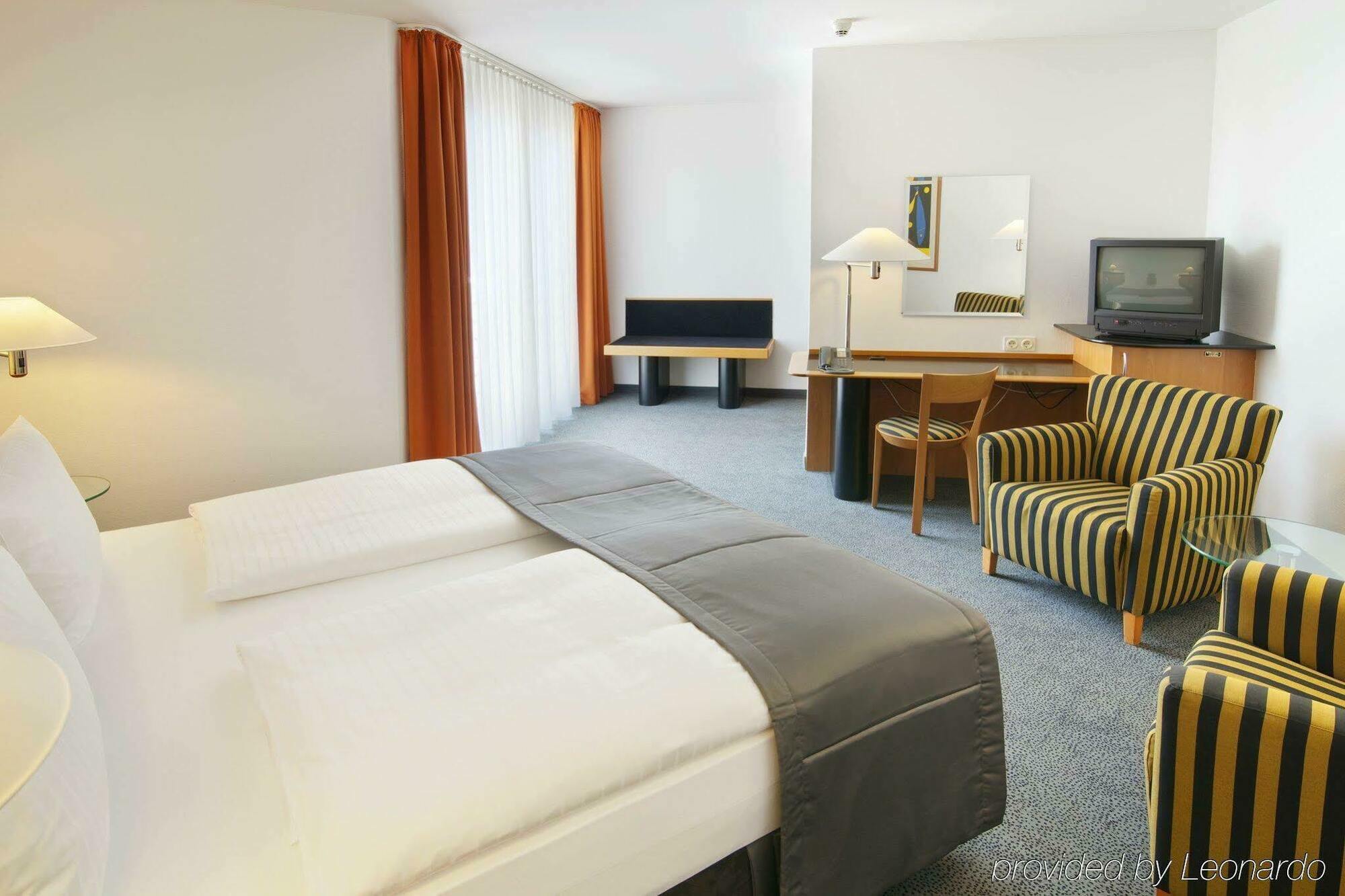 Holiday Inn Berlin City Center East Prenzlauer Berg By Ihg Habitación foto